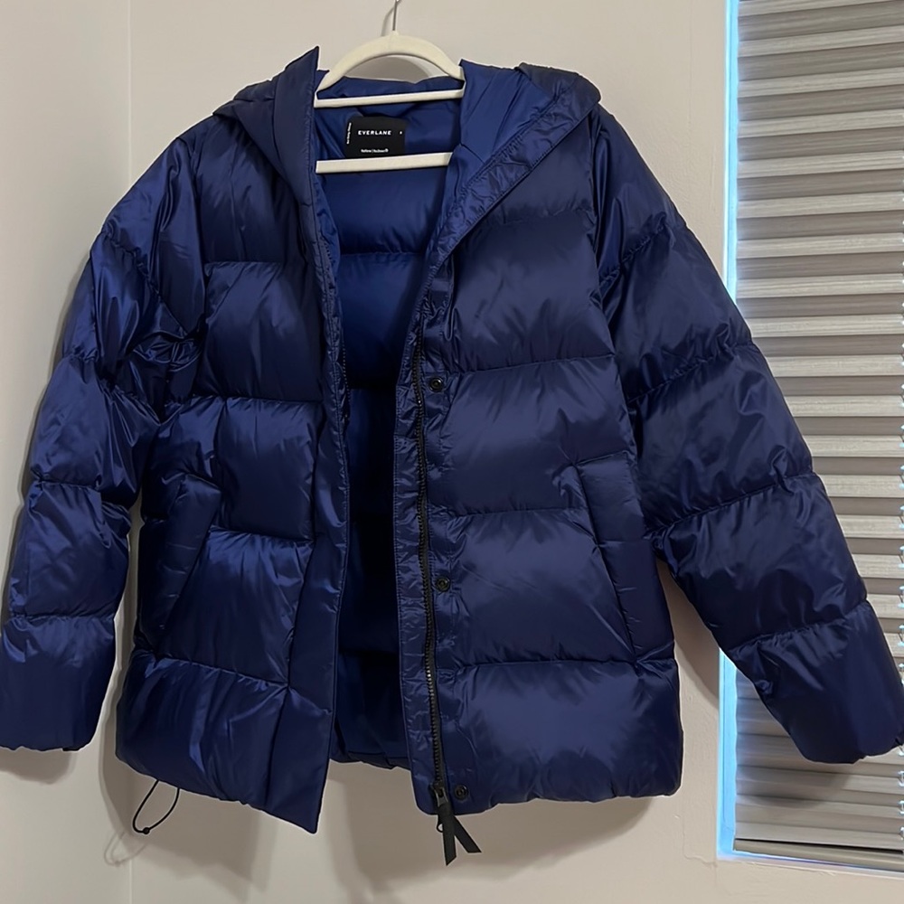 Everlane renew re:down blue puffer